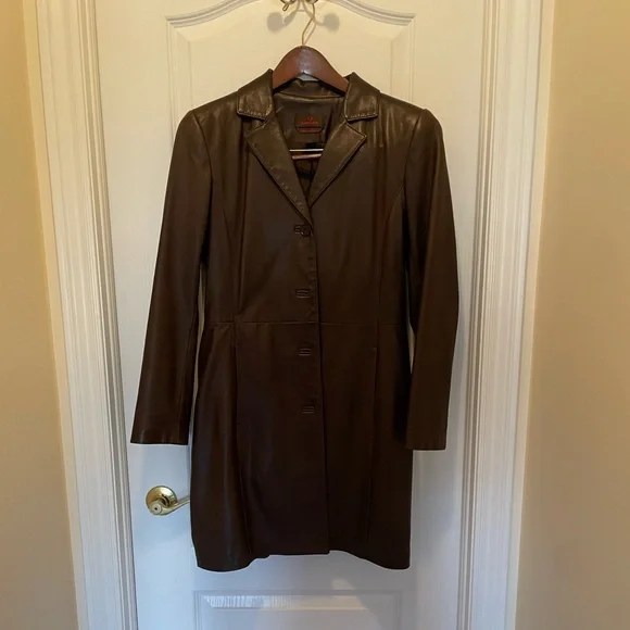 Danier Chocolate Brown Leather Soft Coat - Picture 1 of 3